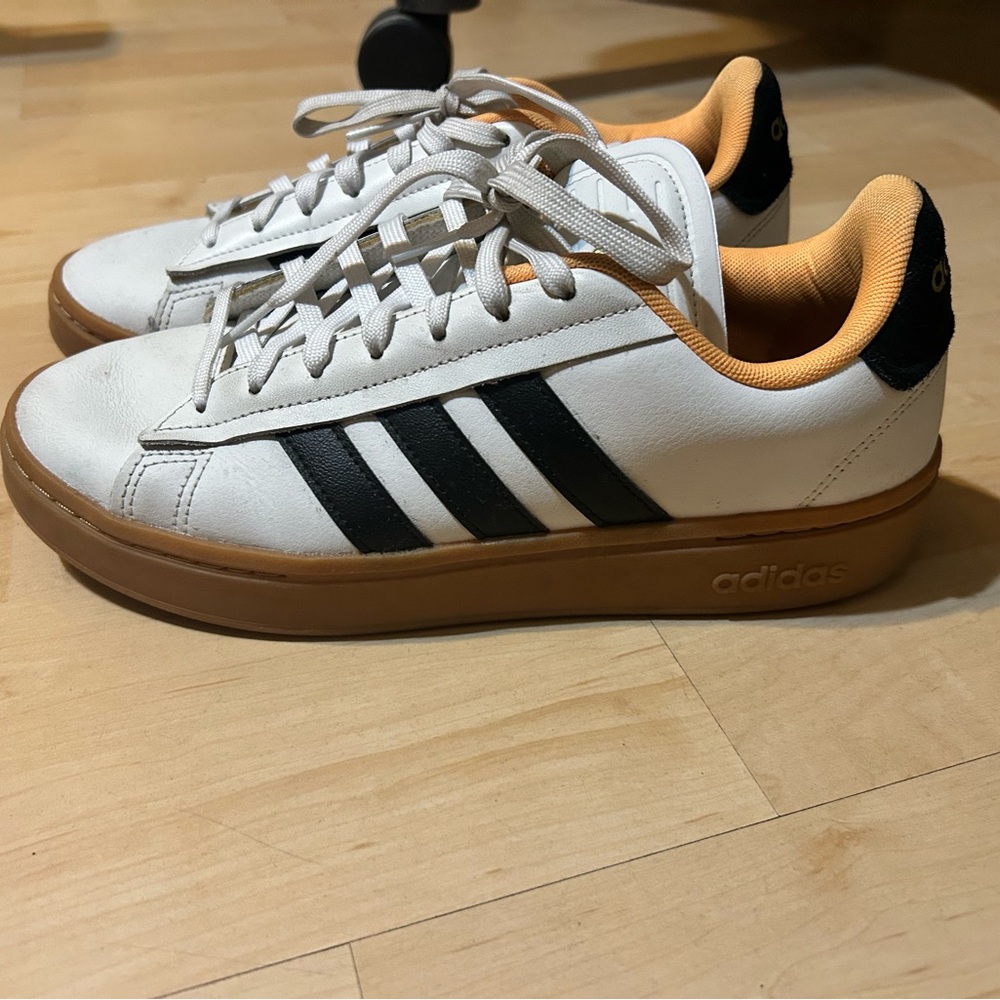 Adidas Court 3.0